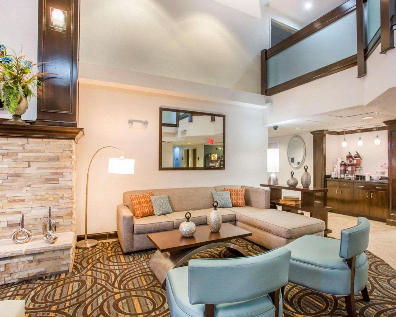 Comfort Suites Lebanon Esterno foto