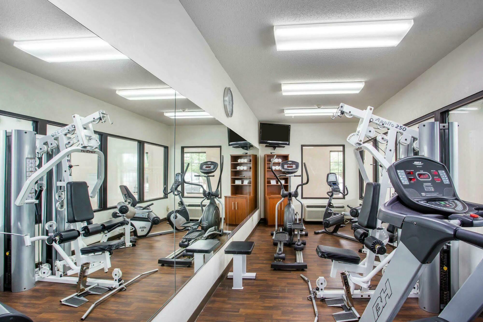Comfort Suites Lebanon Esterno foto